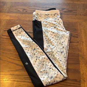 Lululemon Fast and Free Leggings - Size 6